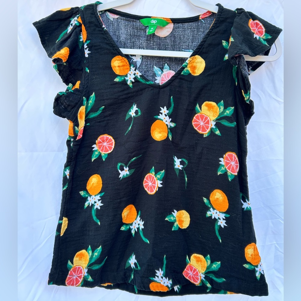 Dip V-Neck, Ruffle Sleeve Patterned Shirt, XS